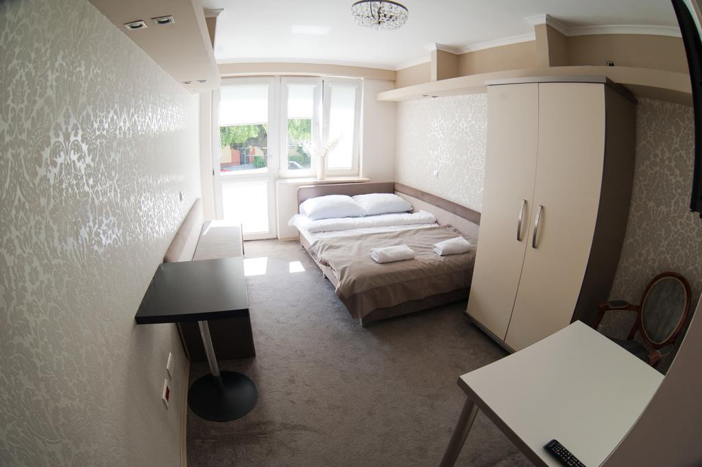 The Center Apartments Krakowska Ряшів Номер фото